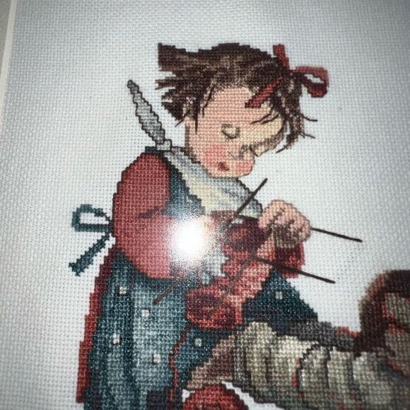 VTG Hummel Framed Cross Stitch Hand Sewn Wood Frame Glass Front Knitting Stitche - Picture 5 of 6